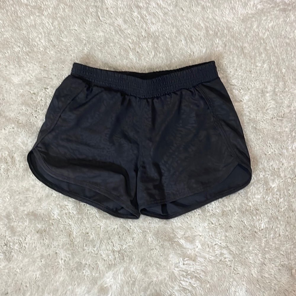 old navy active shorts, gray cheetah print